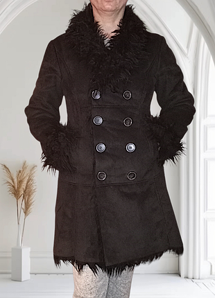 Дубленка женская clockhouse ml черная прямая замшевая двуборртная с воротником удлиненный на черном меху с длинным ворсом