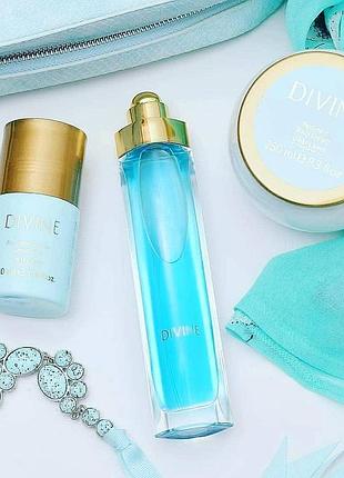 Женский парфюмированный набор divine от орифлейм