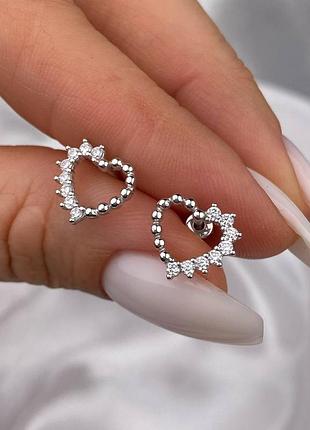 Серебряные серьги пуссеты сердца с фианитами (родий / позолота)