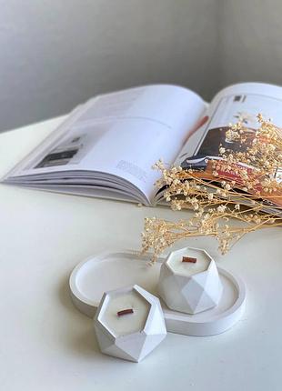 Набор соевых свечей в гипсовых кашпо mini на подставке без аромату