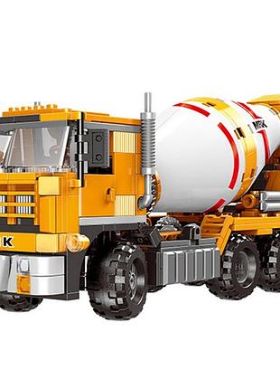 Конструктор для мальчика грузовик бетономешалка 654 деталей xingbao