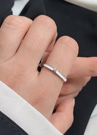 Кольца парные серебряные черно-белый, колечки с черной и белой эмалью, серебро 925 пробы, размер регулируемый білий