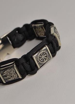 Браслет с коловратом отпечатком лапы коловратом квадратом сварога и индивидуальной гравировко брелок в подарок