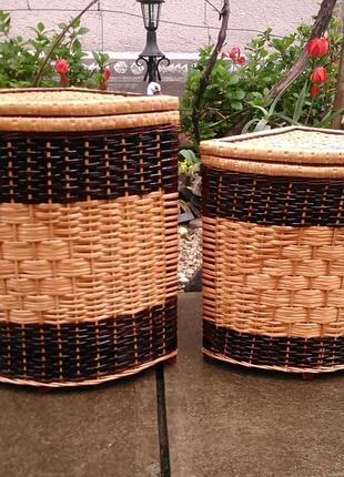 Ящики угловые со светлой серединой