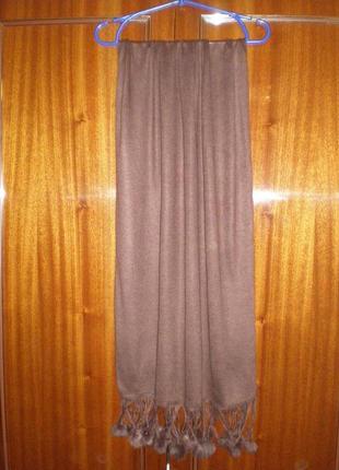Красивий шерстяний  шарф -палантин )