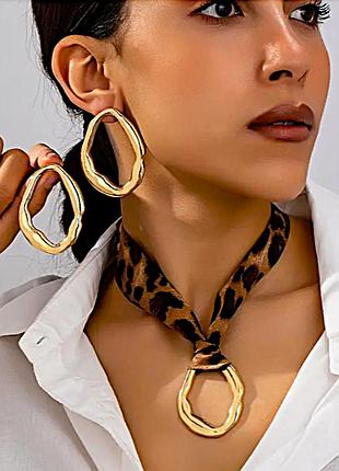 Комплект бижутерии чокер кулон и сережки леопардовый