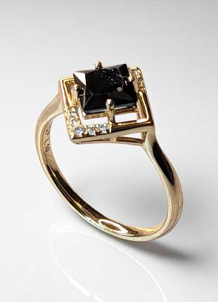 Колечко xuping медицинское золото "черный квадрат" с большим камушком по центру х-004 18