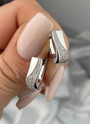 Серьги серебряные с фианитами