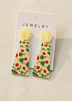 Сережки женские акриловые удлиненные