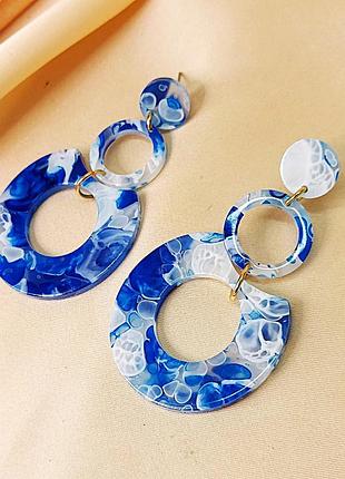 Сережки женские длинные голубые с белым подвески