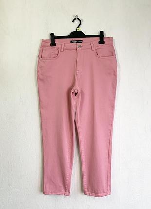 Стрейчеві мом джинси