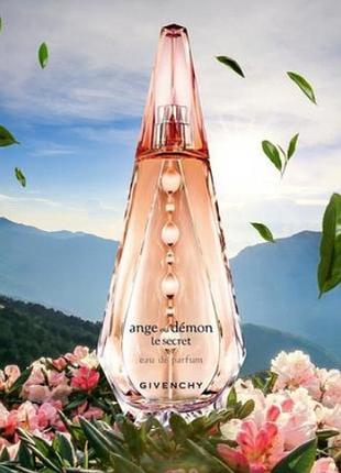 Givenchy ange ou demon le secret парфюмированная вода