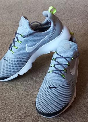 Кросівки nike presto fly р.45(44) оригінал