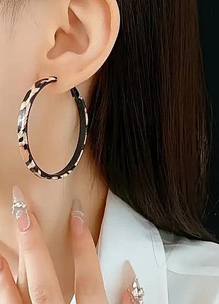 Серьги большие леопардовые кольца