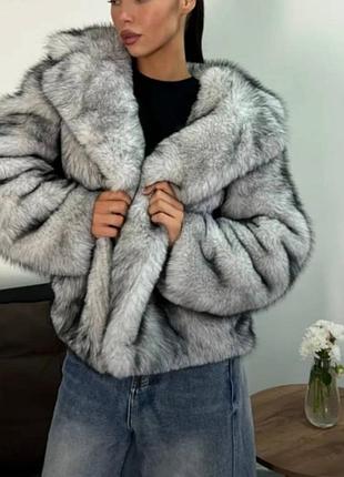 Шубка жіноча