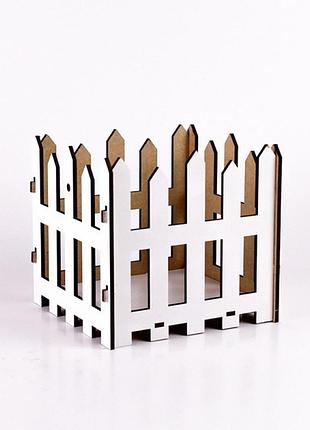 Подарочная коробка забор квадратный маленький