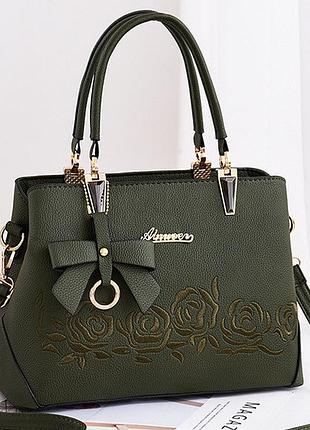 Модная женская сумка с брелком,женская сумка с вішивкой цветы зеленый
