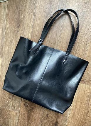 Сумка шкіряна чорна велика