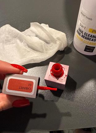 Лаки  топы гели базы для маникюра