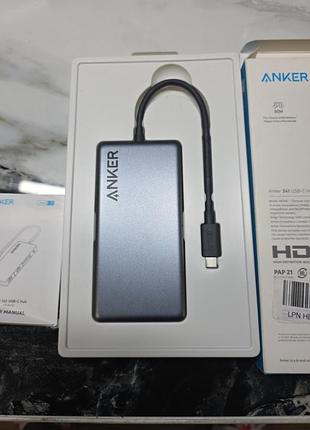 Anker 341 usb-c hub (7-in-1) - это универсальный usb-хаб, который превращает один порт usb-c вашего устройства в семь дополнительных портов.