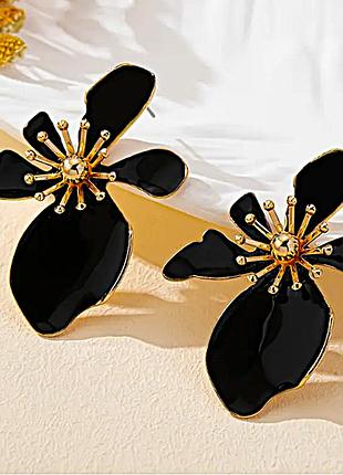 Серьги бижутерия цветы черные