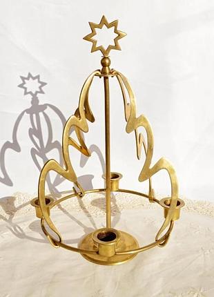 Очень интересный, редкий подсвечник в форме елки. 🎄