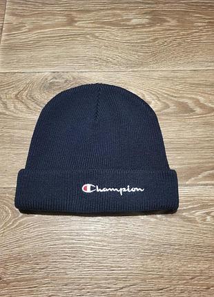 Шапка champion