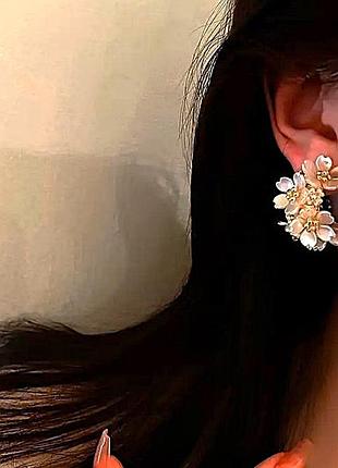 Сережки женские кольца в цветах