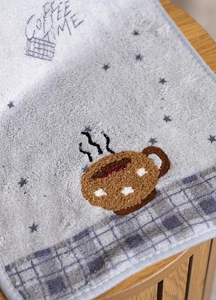 Полотенца лицевые и кухонные