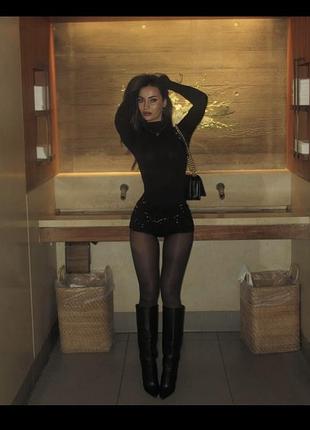 Шорти короткі з блискітками