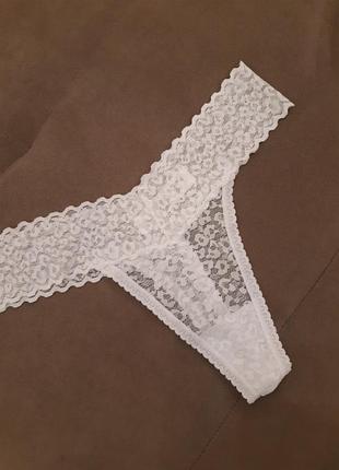 Кружевные стринги
