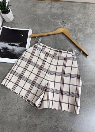 Шорти в клітинку