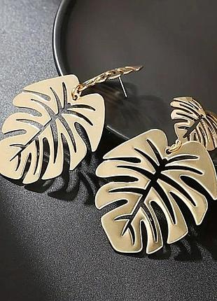 Сережки стильные акцентные листья монстера