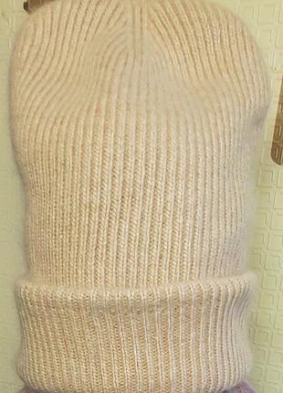 Шапка жіноча   тепла бежева