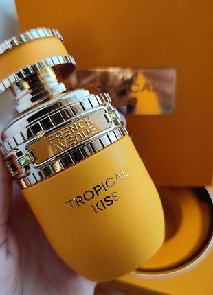 Парфюмерная вода женская french avenue tropical kiss 2мл распил оригинальной парфюмерии