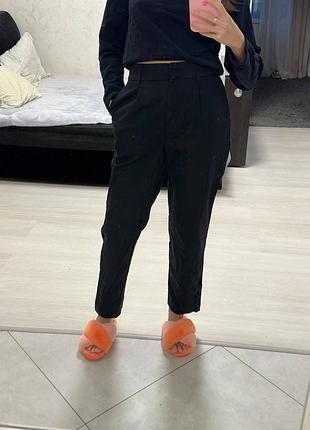 Штани брюки костюмні класичні чорні