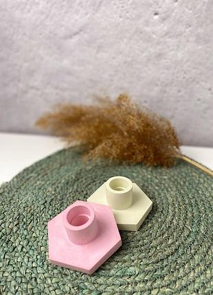 Набор декоративных подсвечников из гипса для столовых свечей 2шт лайм-розовый