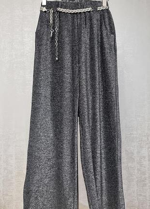 Трикотажные брюки-трубы с люрексом