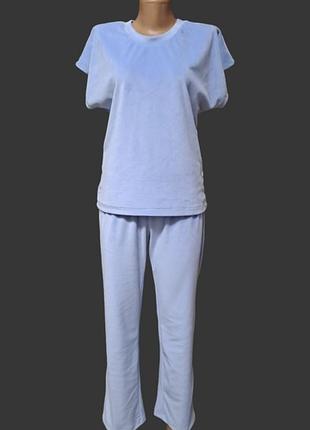 Голубой велюровый брючный костюм комплект