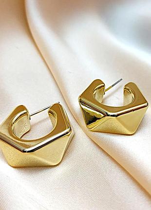 Сережки кольца дутые ребристые бижутерия на каждый день