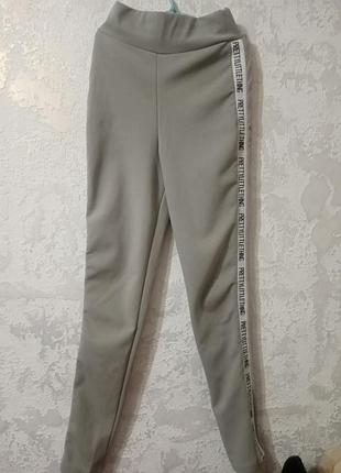 Брюки на девочку, лосины с лампасами