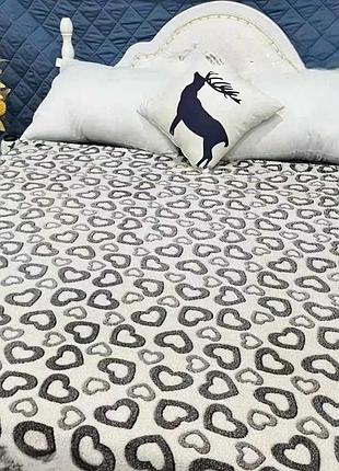 Плед евро кoloco "стрижка" 200 х 220 см (39366) серые сердца на бежевом