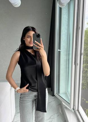 Блузка жіноча