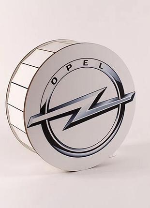 Подарочная коробка круглая "opel"