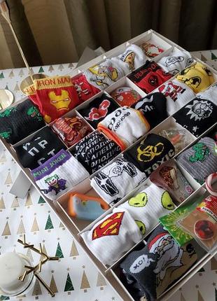 Адвент-календарь для мужчин на 31 день / подарок на мыкола для мужчины / мужские высокие / подарок на резьбовом для него / теплые носки