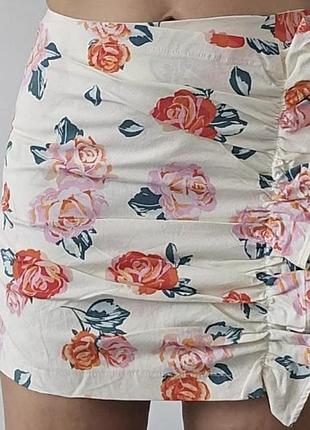 Жіноча спідниця