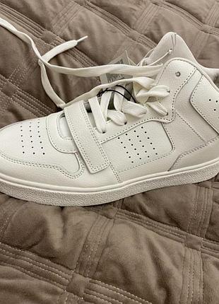 Новые кожаные хайтопы высокие кроссовки унисекс 41-41,5 р