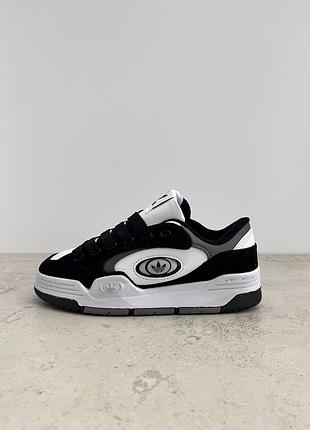 Уцінка кросівки adidas adi2000 white black