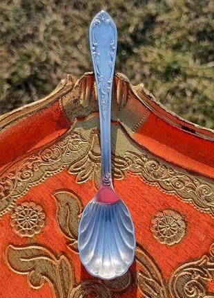 Великолепная винтажная ложка – ракушка, ракушка, с глубоким покрытием серебра.