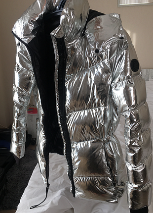 Терміново 🔥 оригінал ультралегкий пуховик